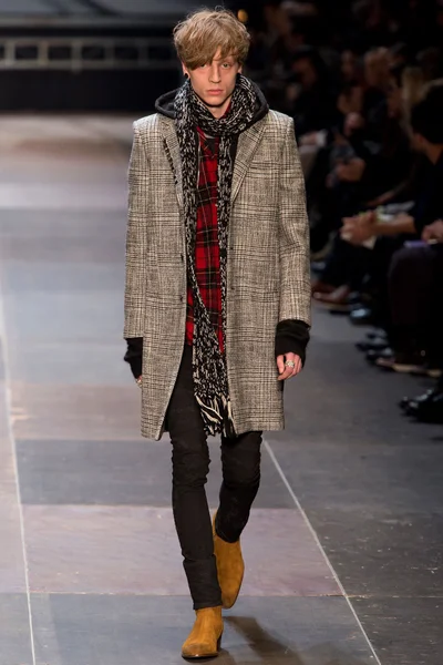 Look 20